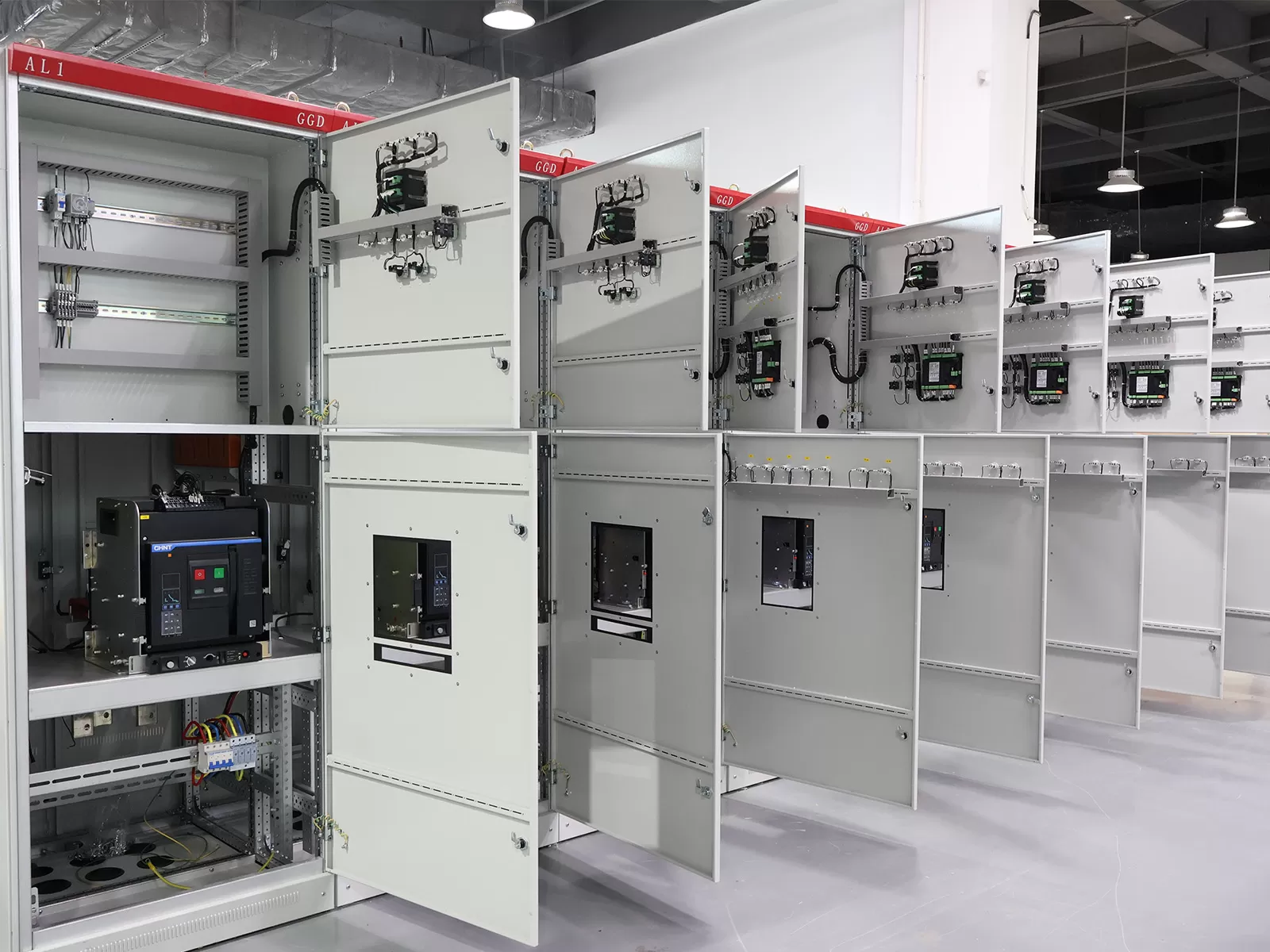 Gas-insulated switchgear-8